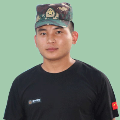 训练部主任郑教官